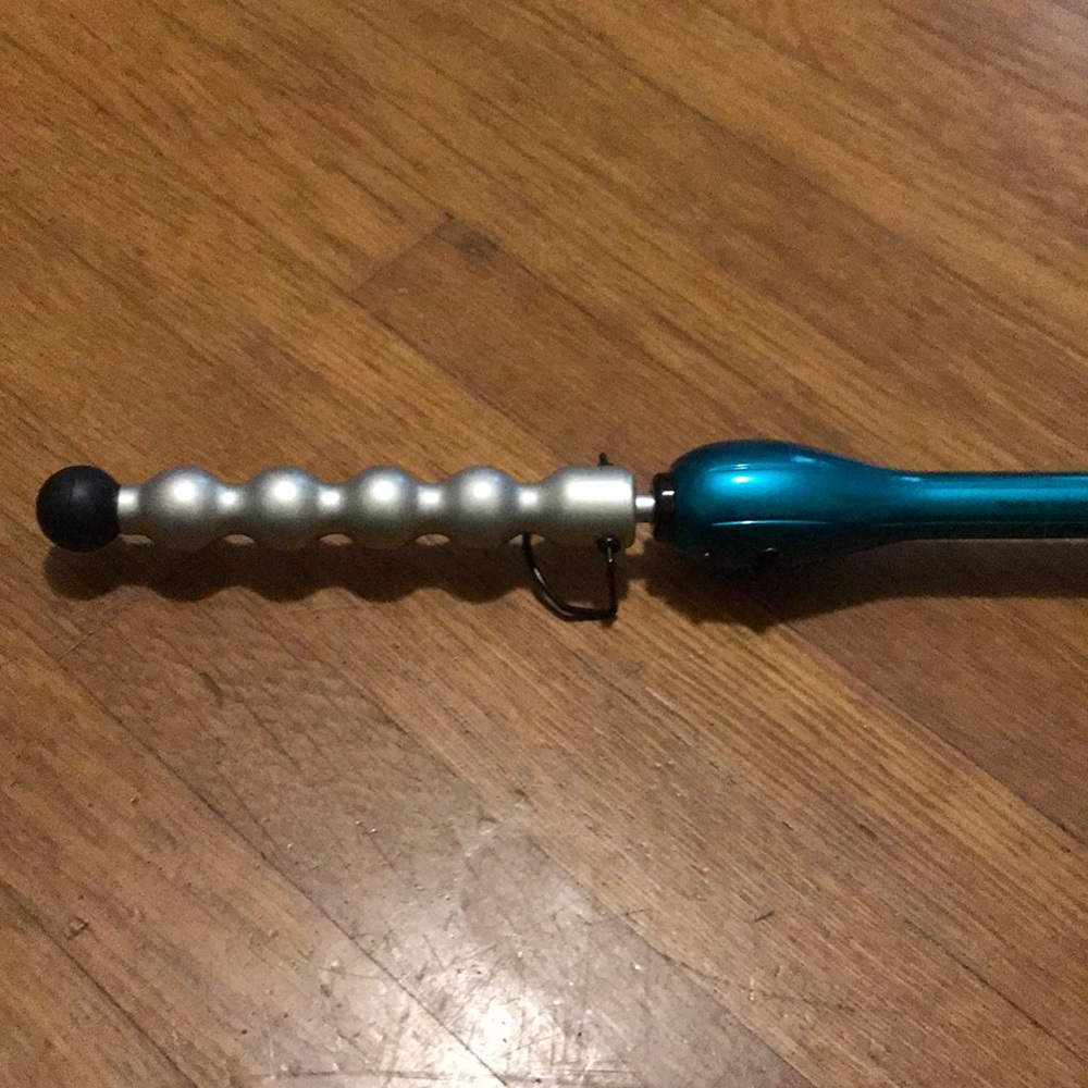 Bed head rock n roller